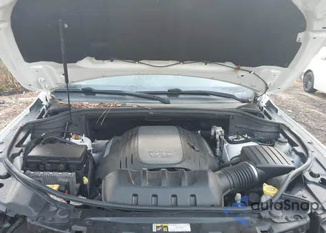 2015 Jeep Grand Cherokee Overland z USA, uszkodzony, nr VIN 1C4RJFCT8FC759421